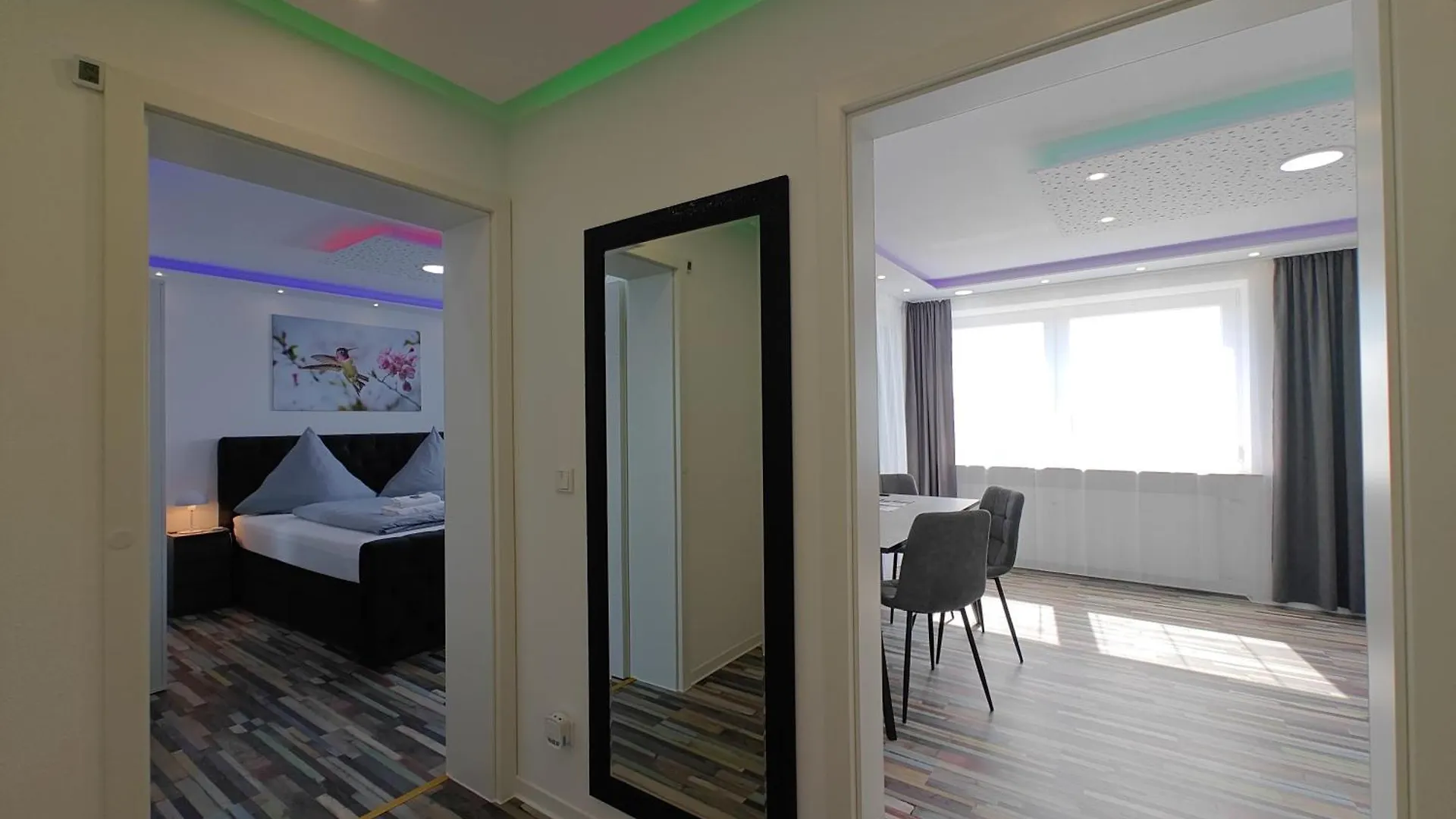 Modern Apartments Neuburg Us - Neu - 2 Zimmer, Komfort, Top Ausgestattet, Smart Tv, Wi-Fi Neuburg an Der Donau Alemania